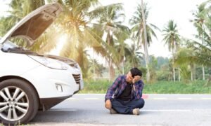 What Should You Do When Your Car or Bike Breaks Down on the Road in Kolkata?